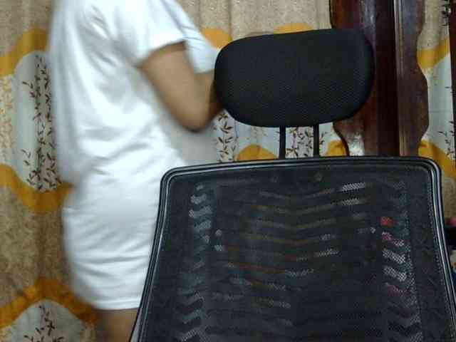 Nusrat-Mimi webcam