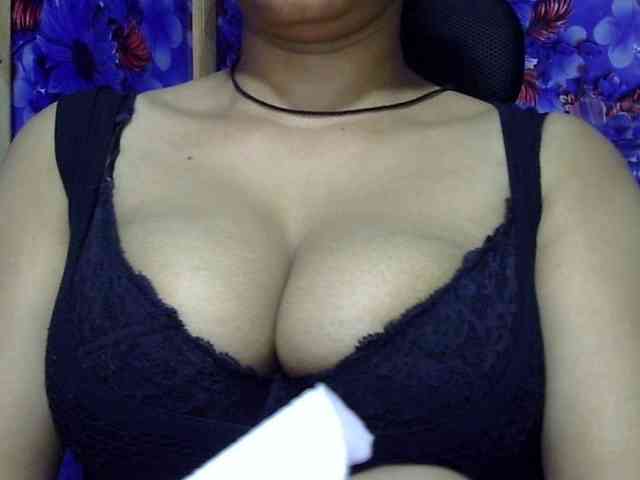 Nusrat-Mimi webcam