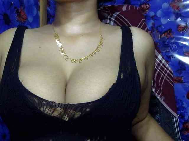 Nusrat-Mimi webcam