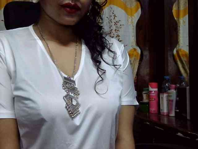 Nusrat-Mimi webcam