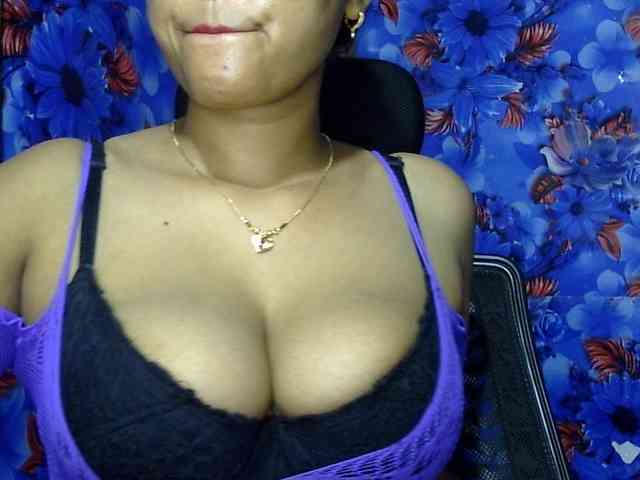 Nusrat-Mimi webcam
