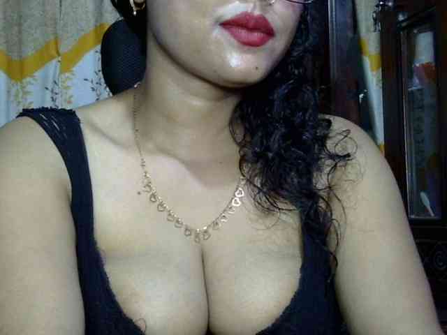 Nusrat-Mimi webcam