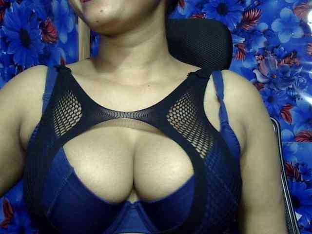 Nusrat-Mimi webcam