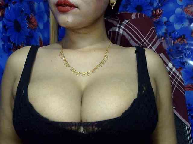 Nusrat-Mimi webcam