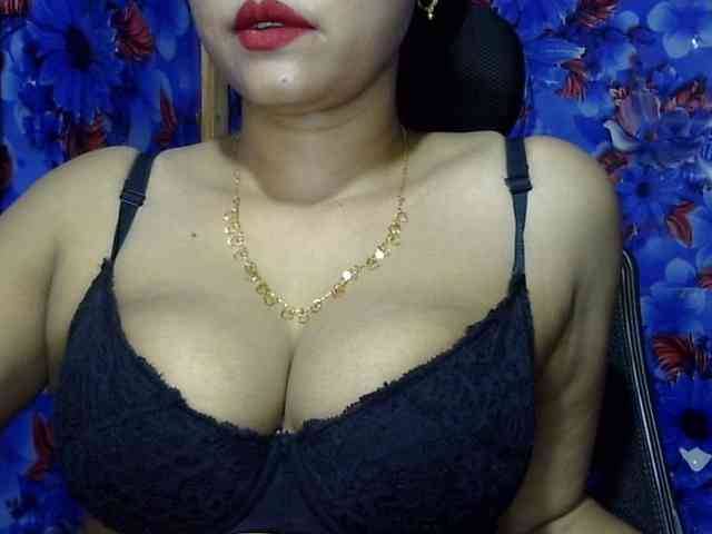 Nusrat-Mimi webcam