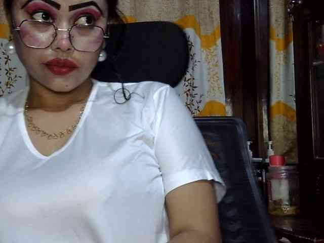 Nusrat-Mimi webcam