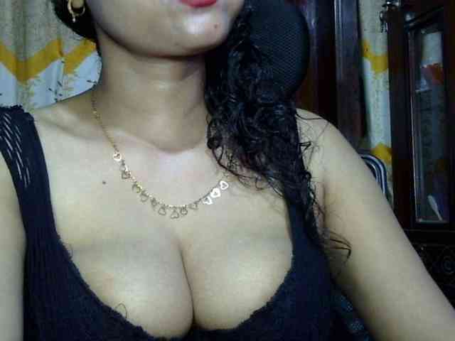 Nusrat-Mimi webcam