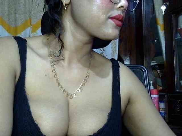 Nusrat-Mimi webcam