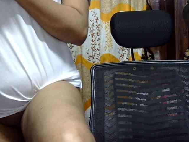 Nusrat-Mimi webcam