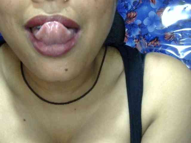 Nusrat-Mimi webcam
