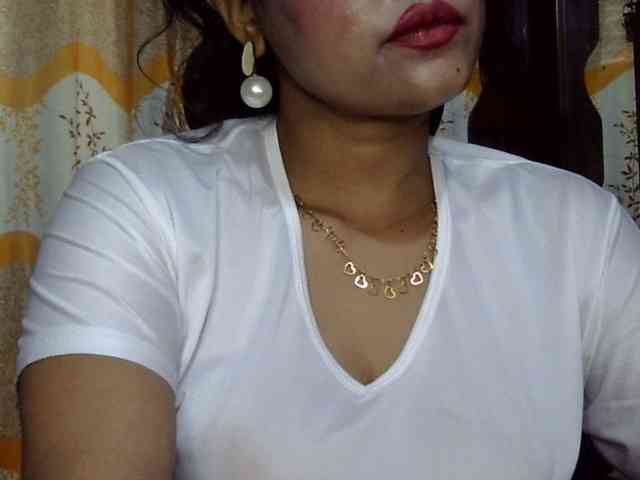 Nusrat-Mimi webcam