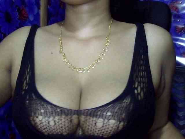 Nusrat-Mimi webcam