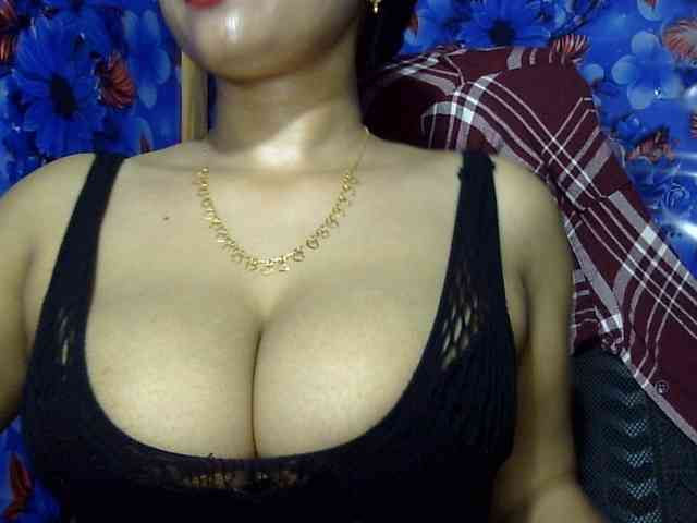 Nusrat-Mimi webcam