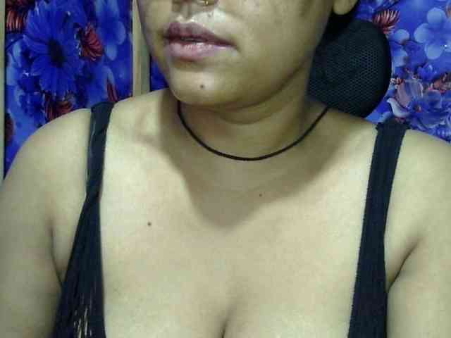 Nusrat-Mimi webcam