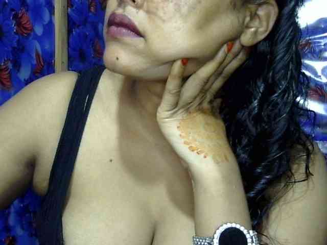 Nusrat-Mimi webcam