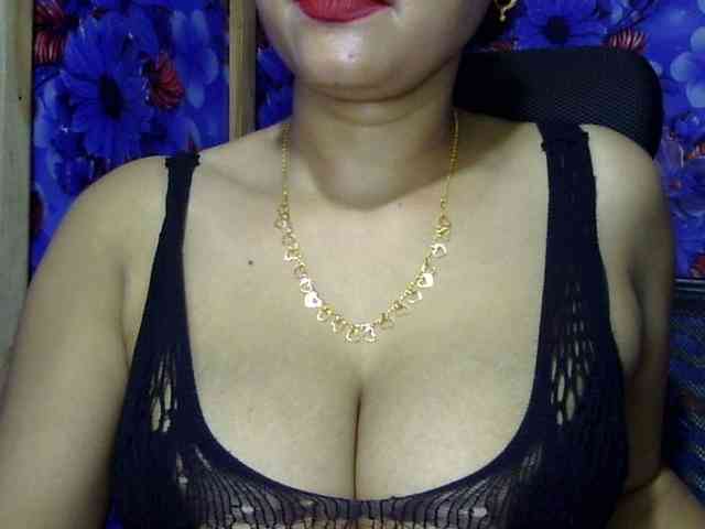 Nusrat-Mimi webcam