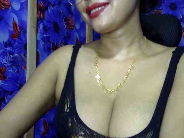 Nusrat-Mimi webcam