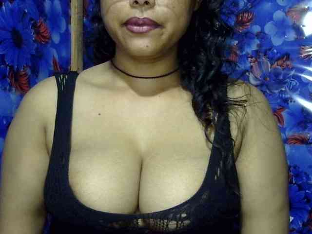 Nusrat-Mimi webcam