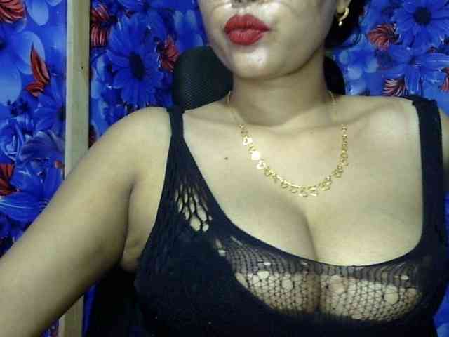 Nusrat-Mimi webcam