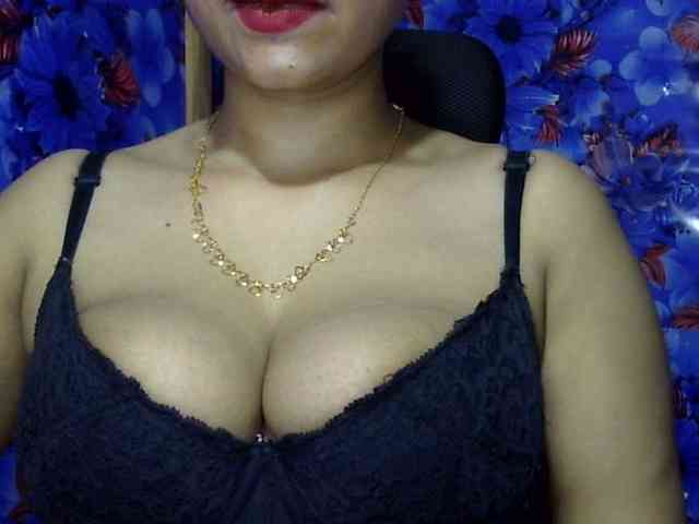 Nusrat-Mimi webcam