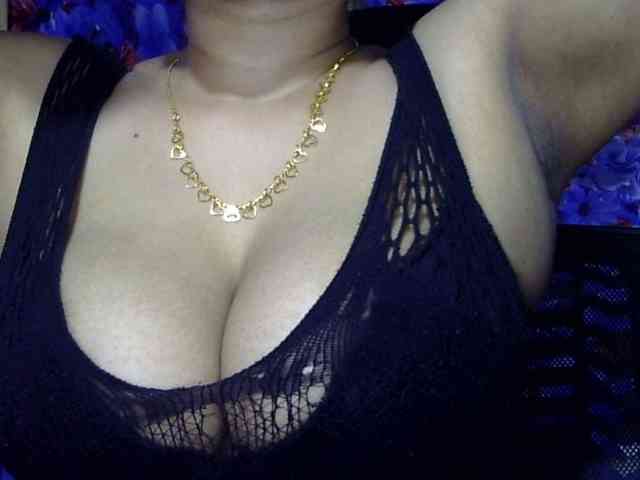 Nusrat-Mimi webcam