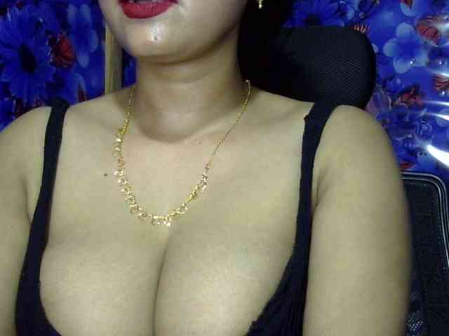 Nusrat-Mimi webcam