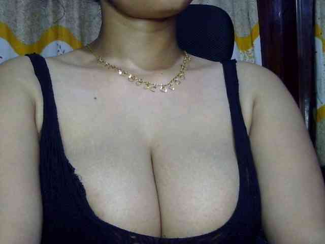 Nusrat-Mimi webcam