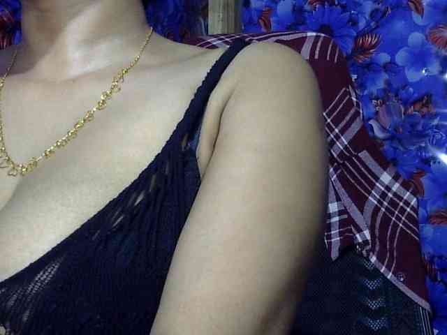 Nusrat-Mimi webcam