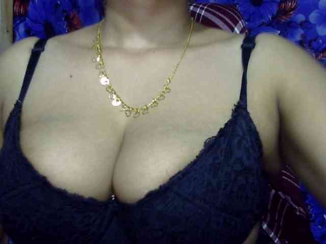 Nusrat-Mimi webcam