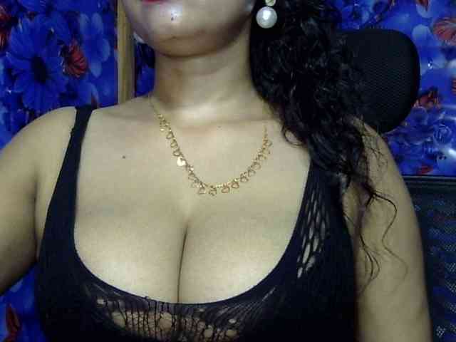 Nusrat-Mimi webcam
