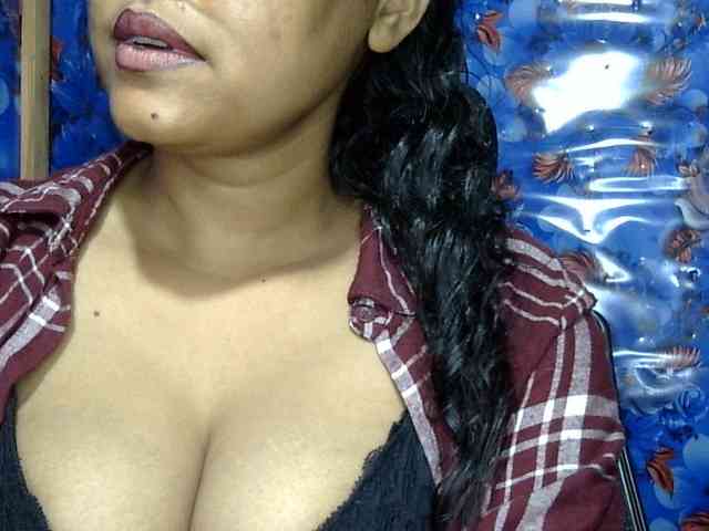 Nusrat-Mimi webcam