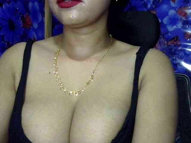 Nusrat-Mimi webcam