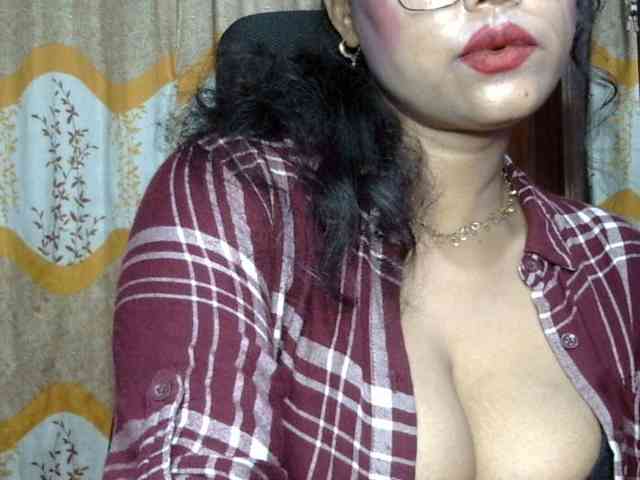Nusrat-Mimi webcam