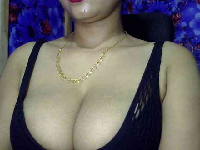 Nusrat-Mimi webcam
