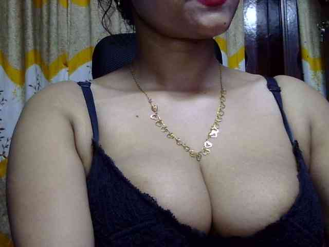 Nusrat-Mimi webcam