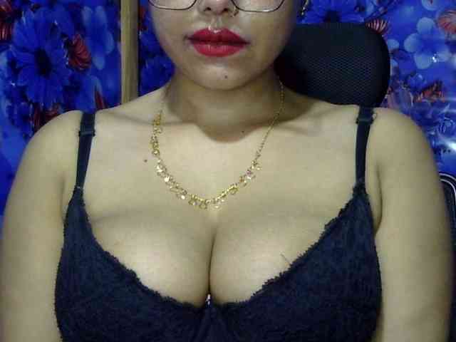 Nusrat-Mimi webcam