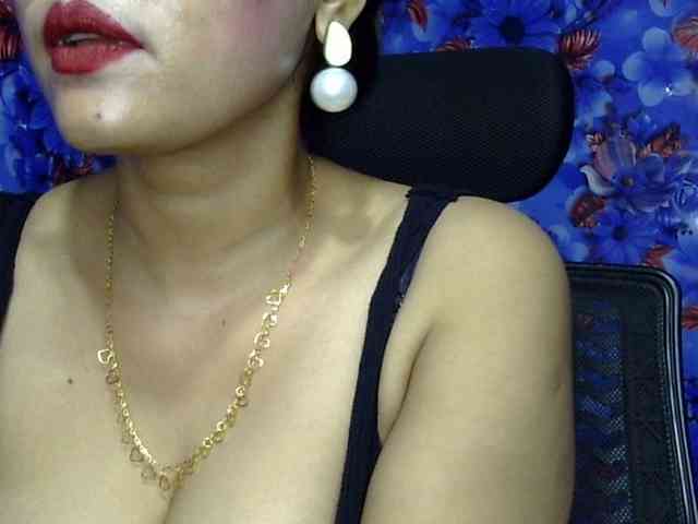 Nusrat-Mimi webcam