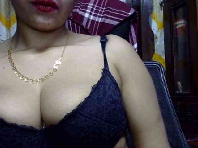 Nusrat-Mimi webcam
