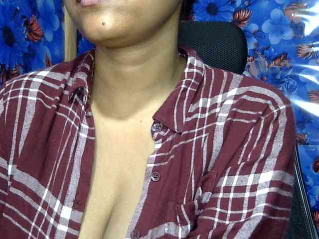 Nusrat-Mimi webcam