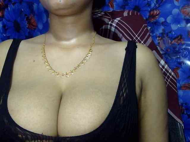 Nusrat-Mimi webcam