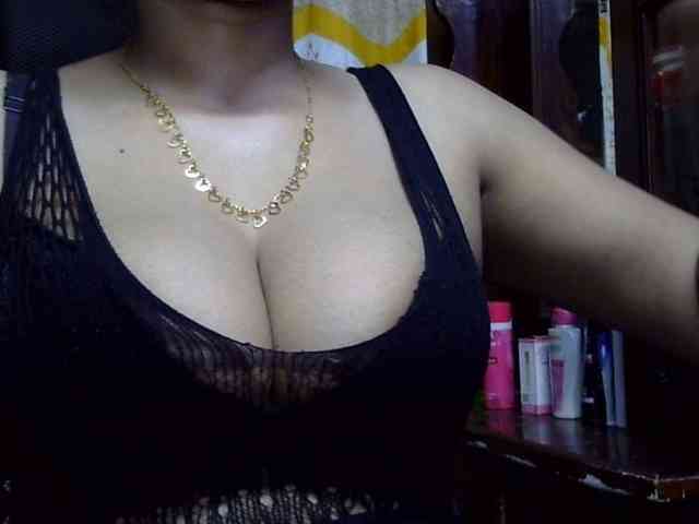 Nusrat-Mimi webcam