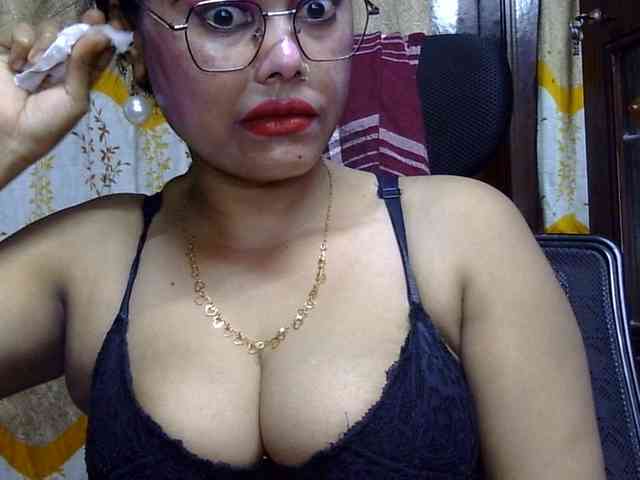 Nusrat-Mimi webcam
