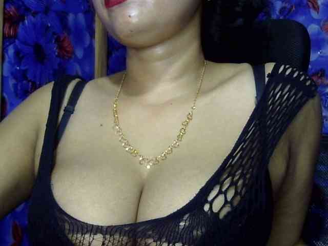Nusrat-Mimi webcam