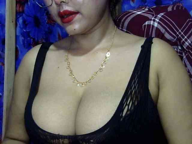 Nusrat-Mimi webcam