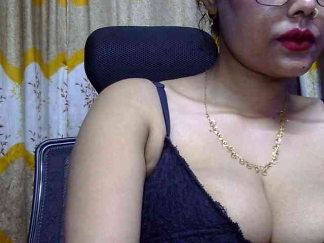 Nusrat-Mimi webcam