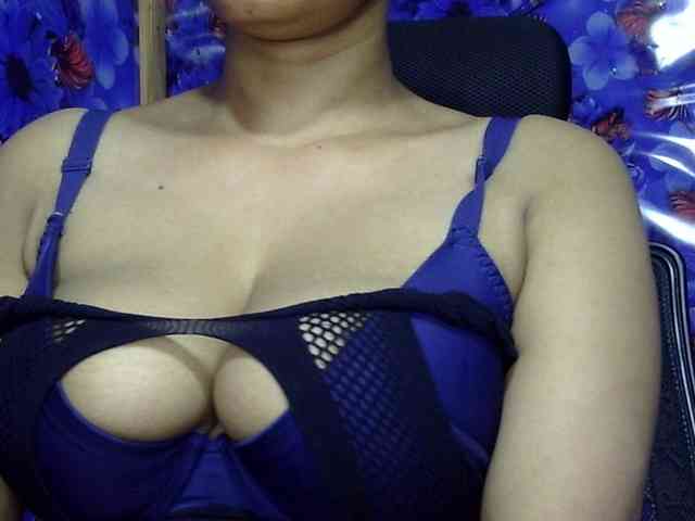 Nusrat-Mimi webcam