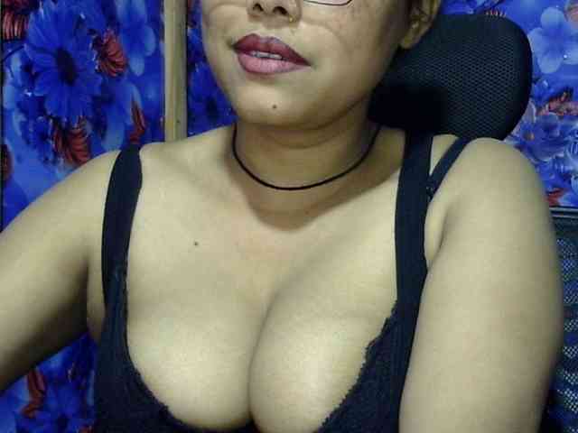 Nusrat-Mimi webcam