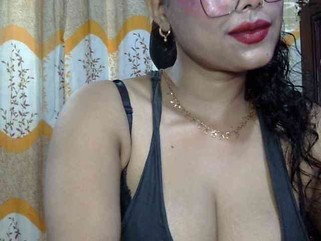 Nusrat-Mimi webcam