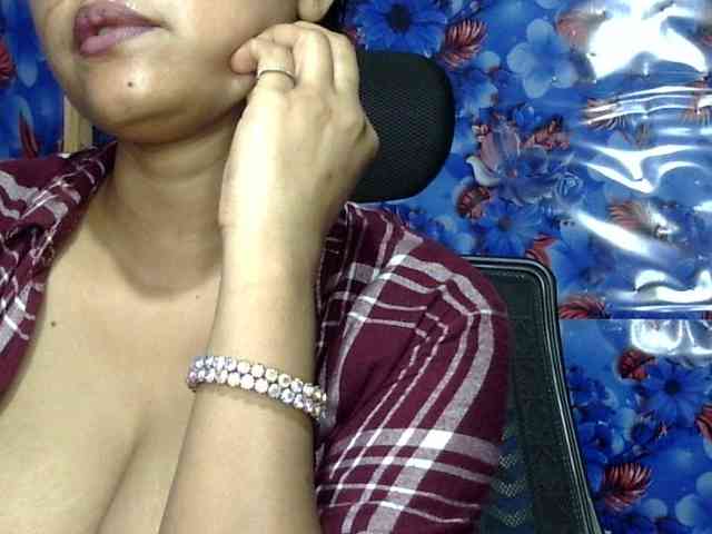 Nusrat-Mimi webcam