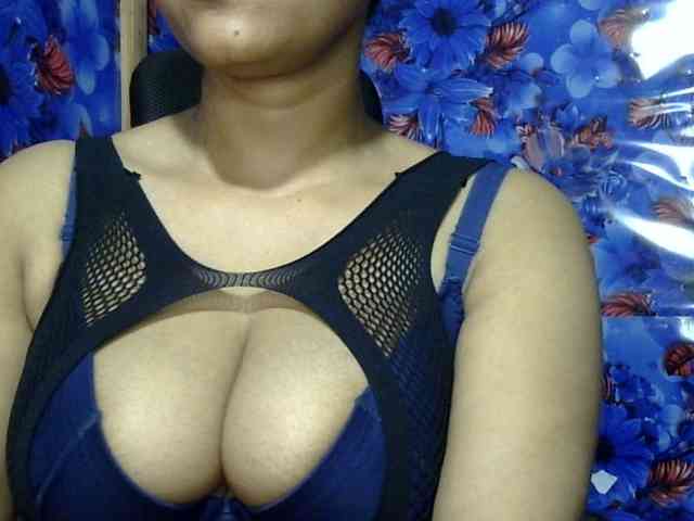 Nusrat-Mimi webcam